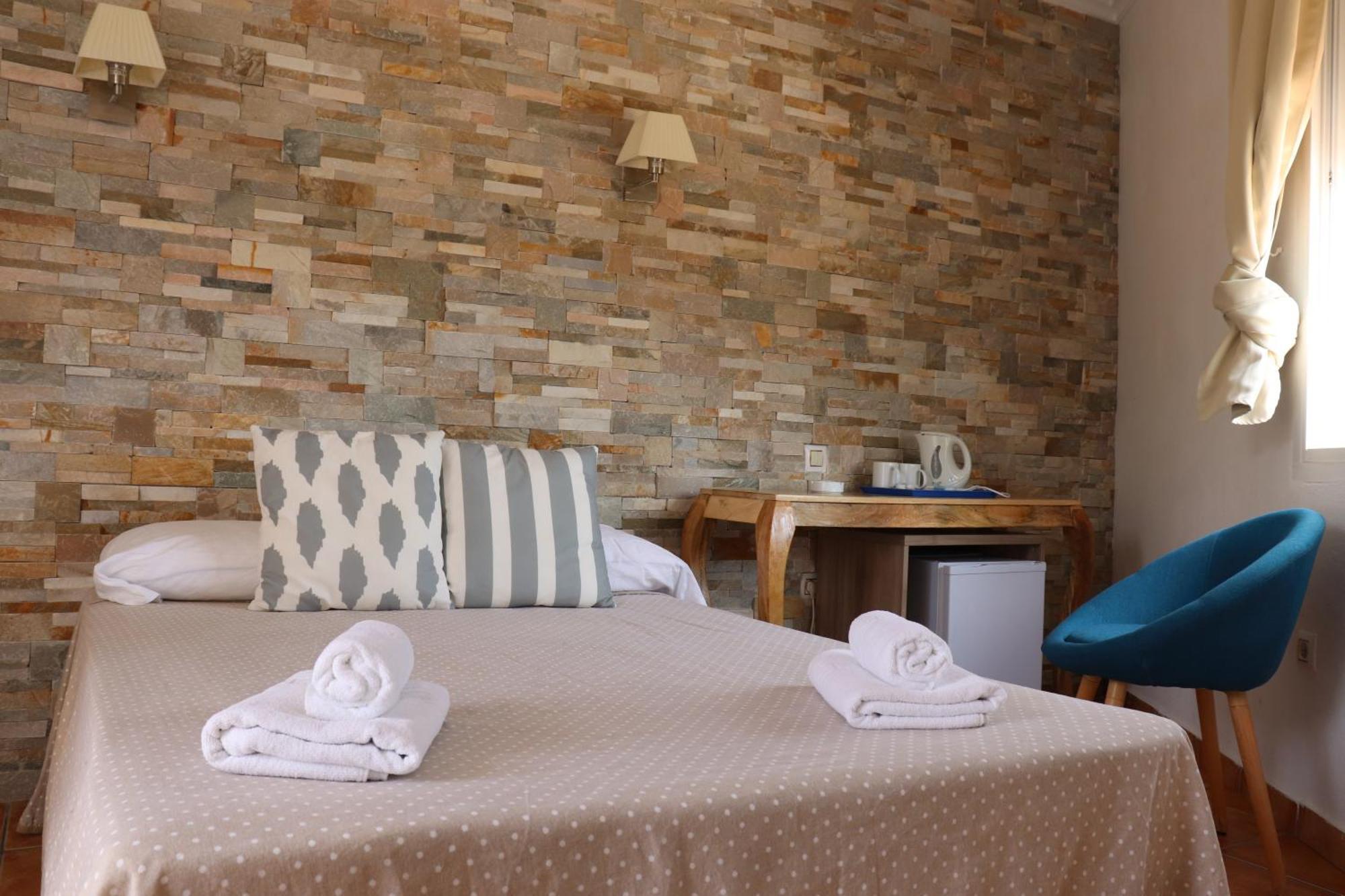 Hostal La Paloma II Calpe Zewnętrze zdjęcie