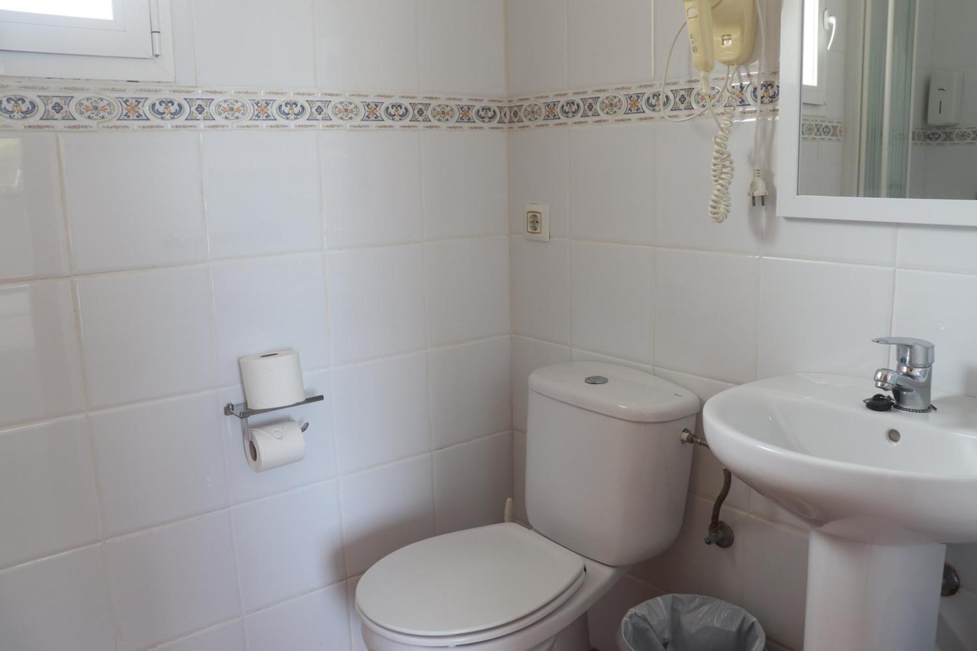 Hostal La Paloma II Calpe Zewnętrze zdjęcie