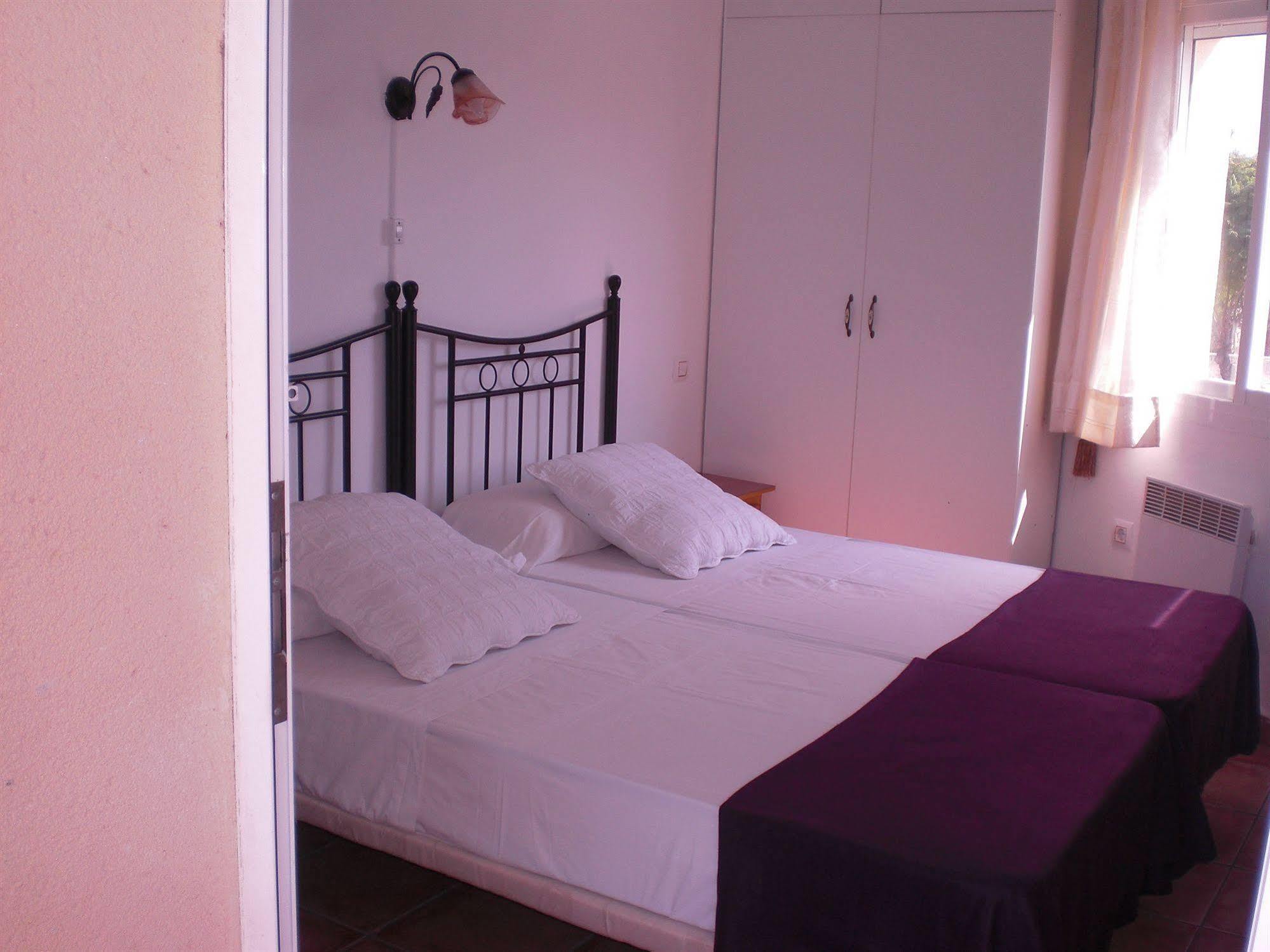 Hostal La Paloma II Calpe Zewnętrze zdjęcie