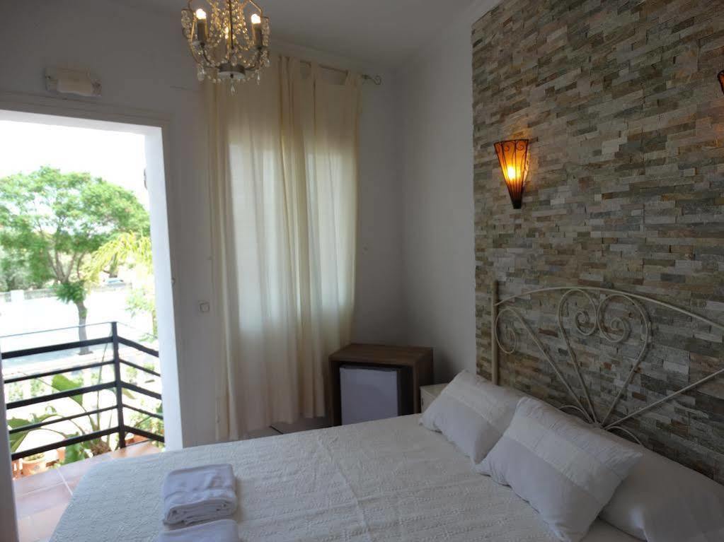 Hostal La Paloma II Calpe Zewnętrze zdjęcie